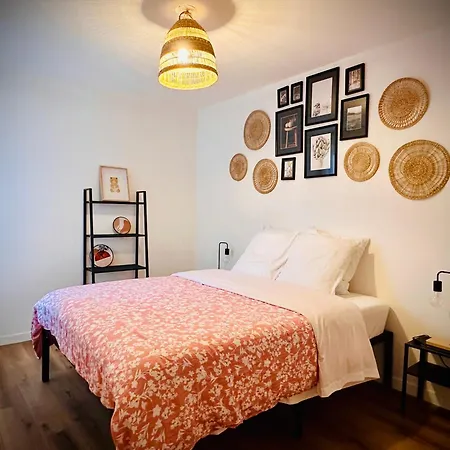 Apartment 40m2-air Conditioning-elevator-underground Parking-self Checkin! Climatise 40m2-ascenseur-parking Souterrain -arrivee Autonome Avignon